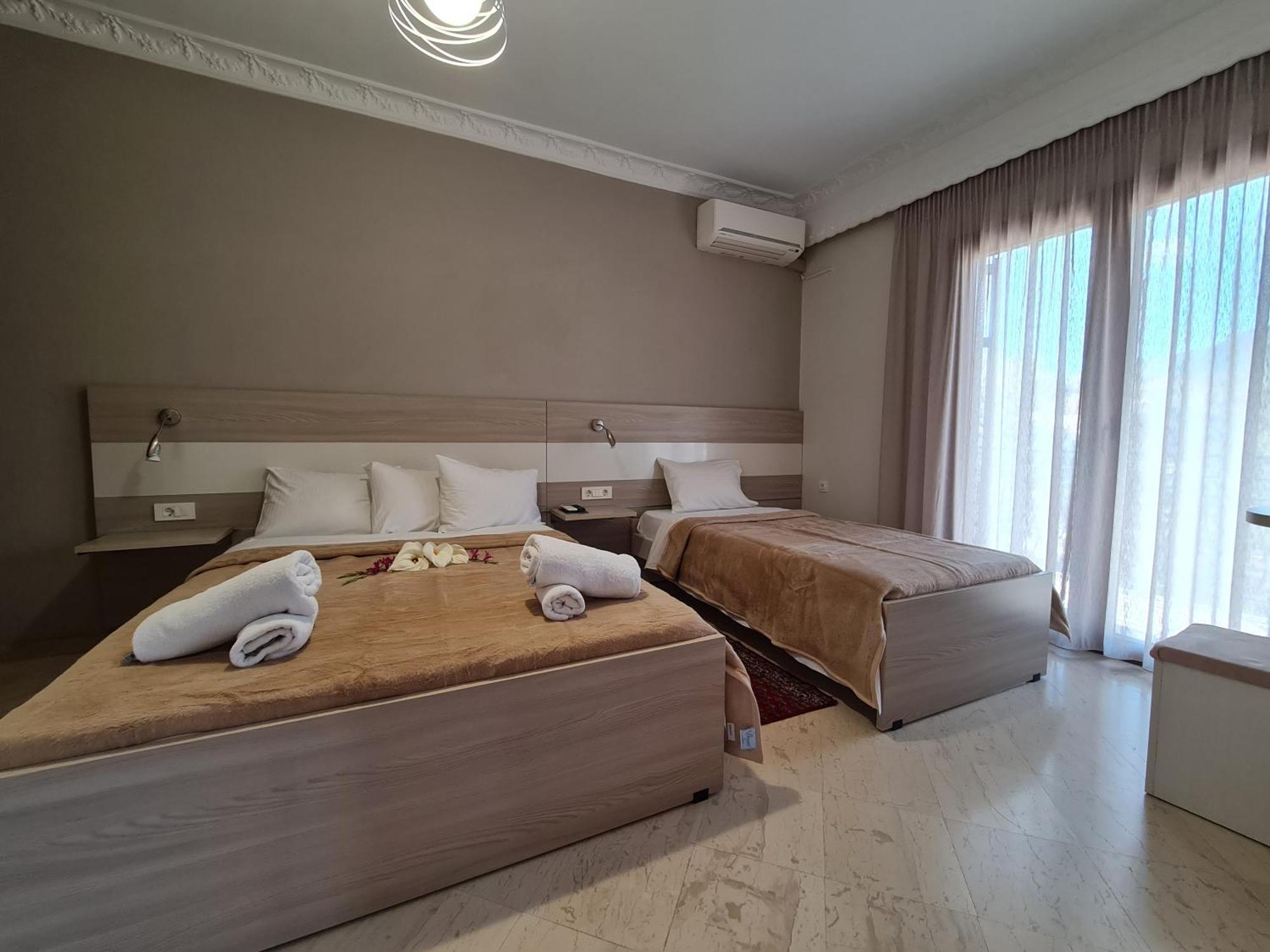 Zigos Apartments Igoumenítsa Rom bilde